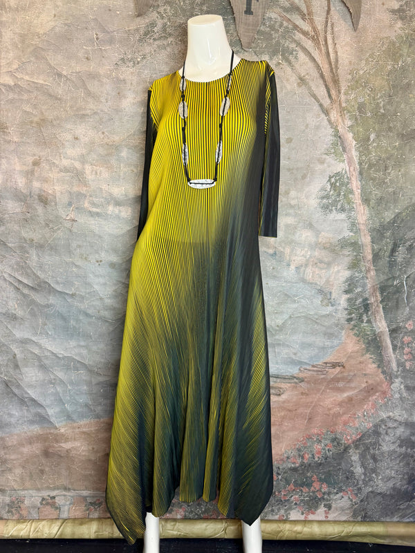 88227 Kinetics Artistry Dress