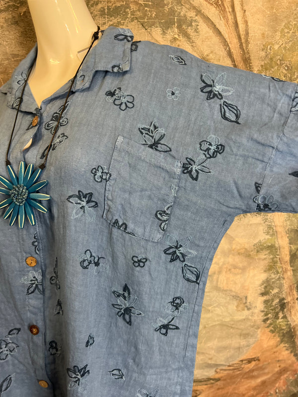 91849 ART Spring Motif BF Shirt-DENIM BLUE