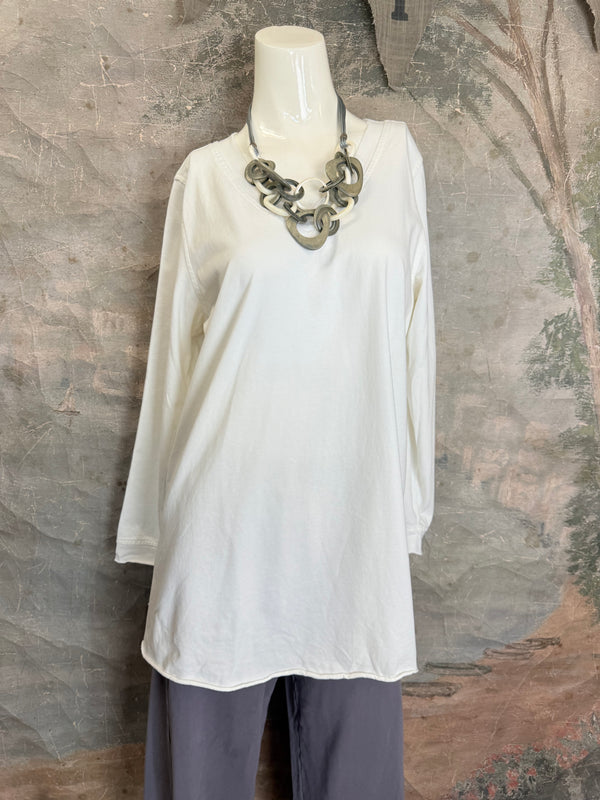 A3002150 Long Slv Tunic Tee-Laundered