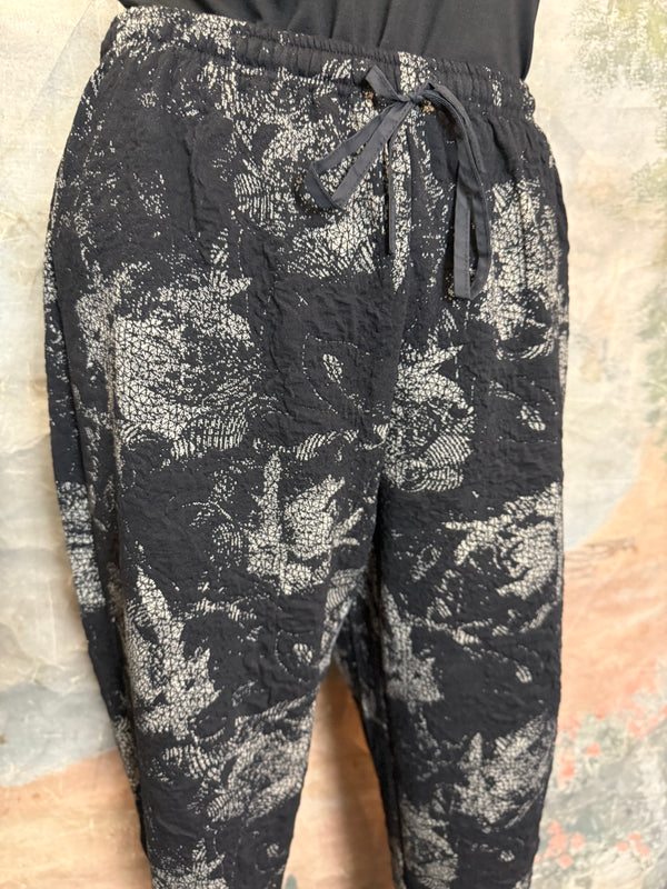 LB1583 Drama Pant