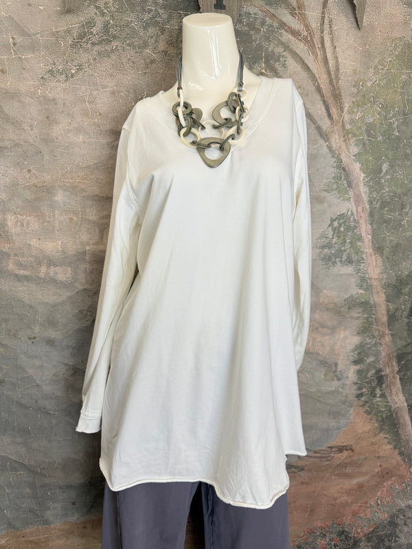 A3002150 Long Slv Tunic Tee-Laundered