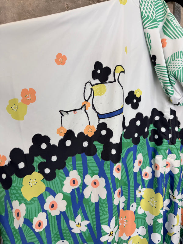 Inoah's Artful 2 Look Raincape-Duke & Daisy