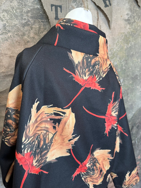 91813 Asym Floral Cropped JTK-BLACK