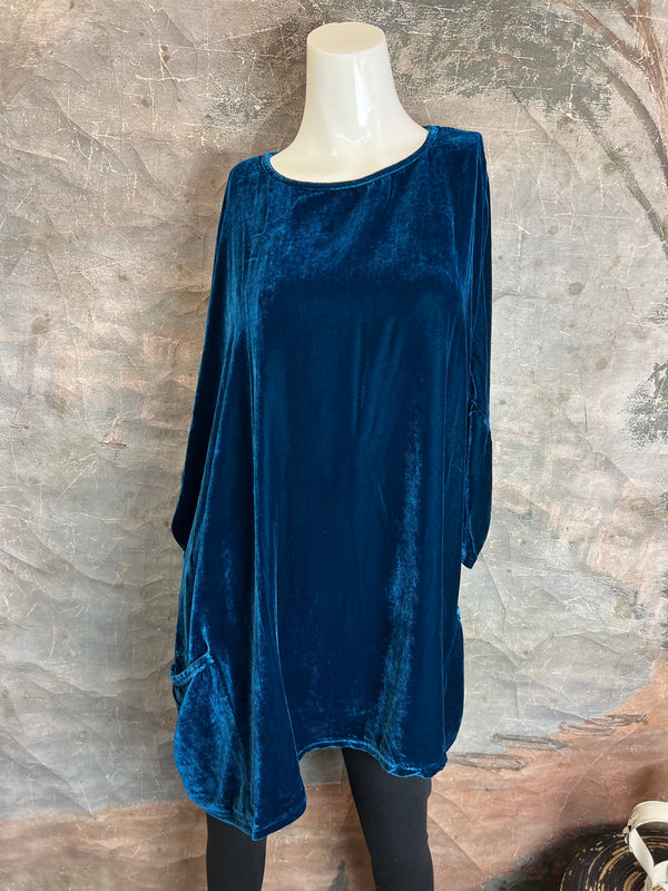 6024 CUTLOOSE Velvet 2 Pkt Top-undersea