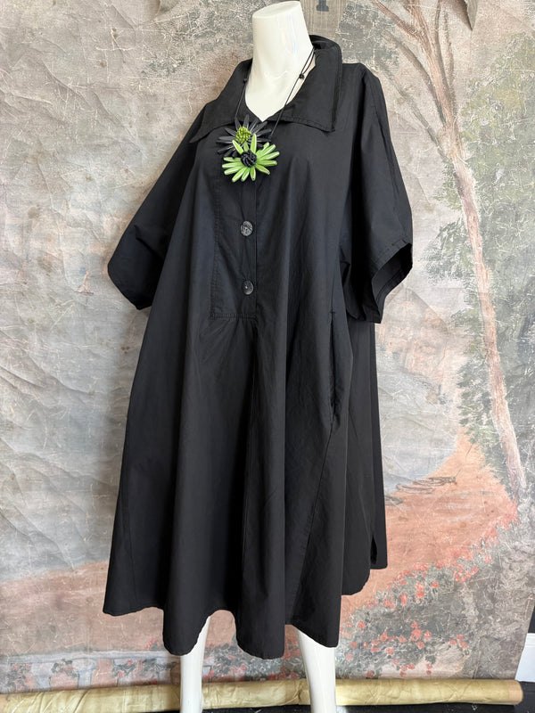 92121-62 Cota Dress-Black