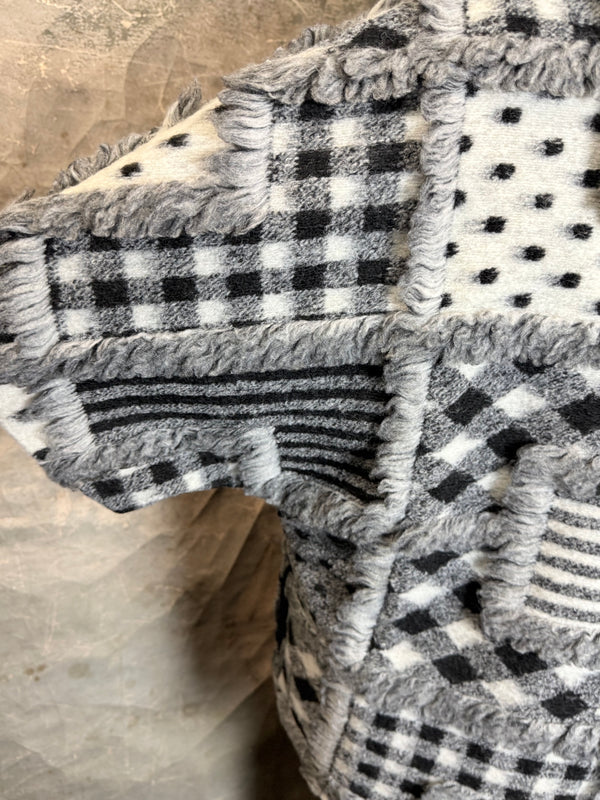 25752 Texture Mix Jacket