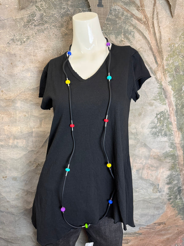 561 Curves Drama Necklace