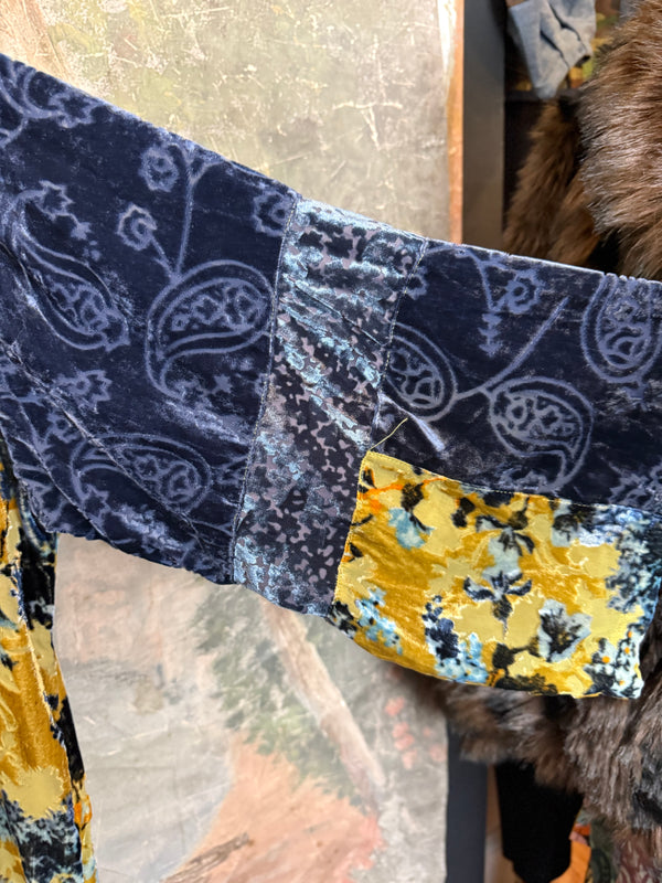 3582 Velvet Burnout Kimono