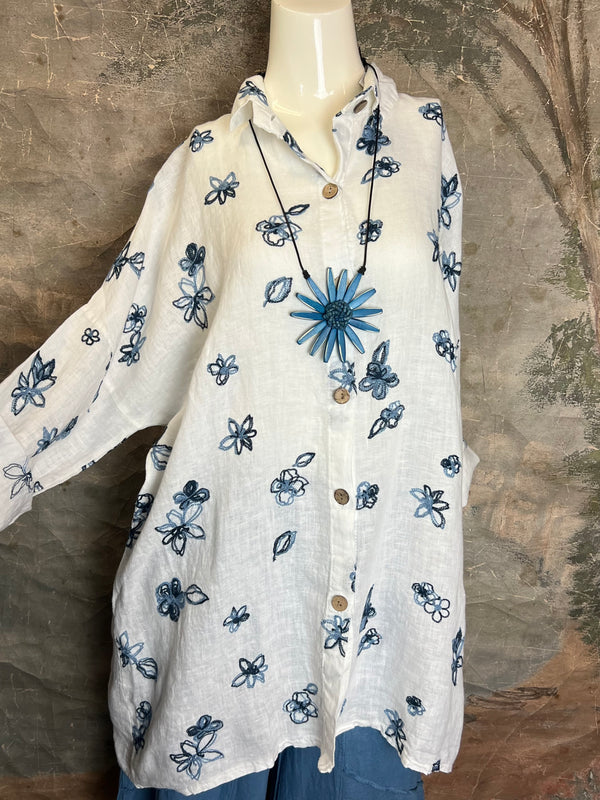 91849 ART Spring Motif BF Shirt-White