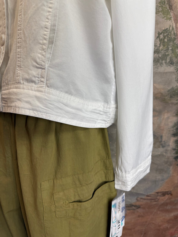 LIN7403 LULA B TRAVEL JKT-WHITE