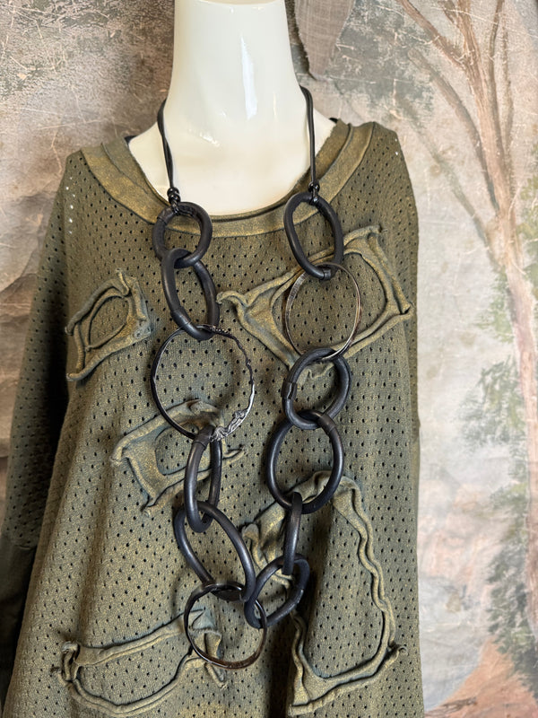 CE714 Cheer Sweater Top-Polished