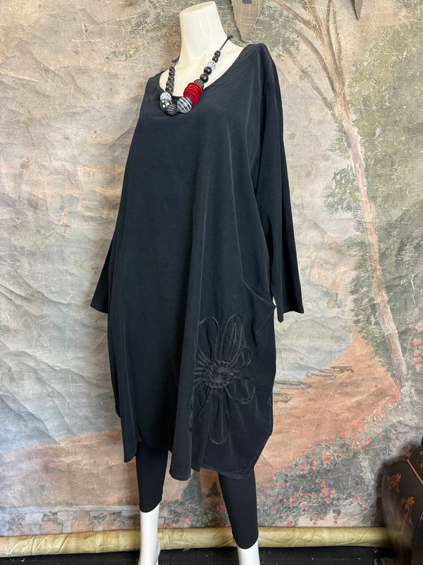 90847 Corduroy Sunflower Dress-Black