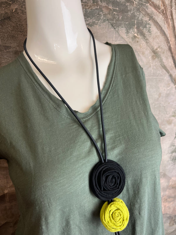 N135 Double Dot Bolo Necklace