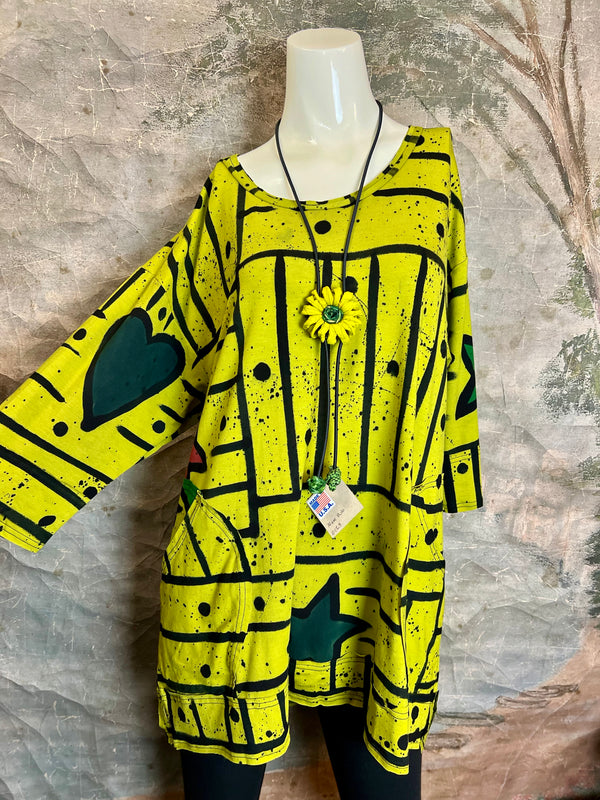 1806K The Lola Pop Art Top