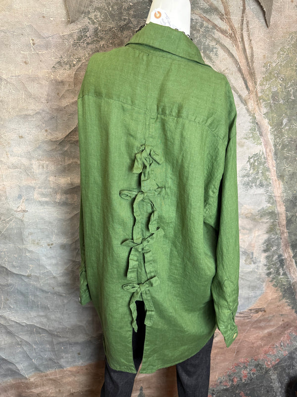 5021 Bettys Linen BF Bow Shirt-Dark Green
