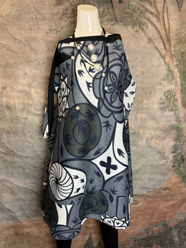 87585 Kinetics Artistry Dress-Black/Grey