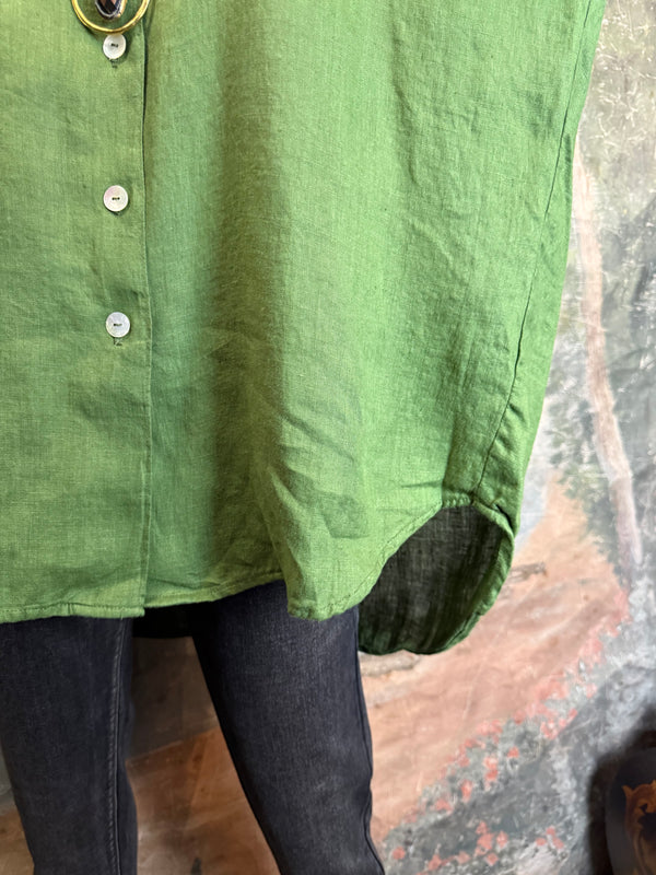 5021 Bettys Linen BF Bow Shirt-Dark Green