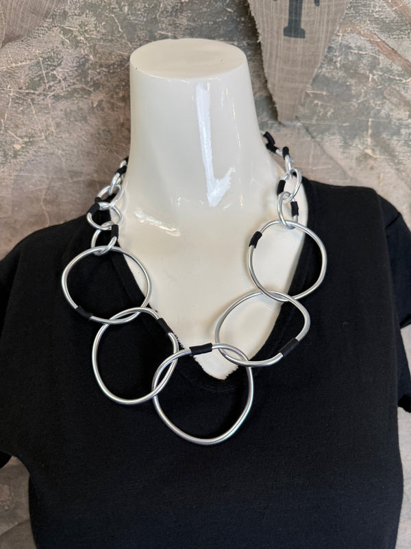 588 Statement Necklace