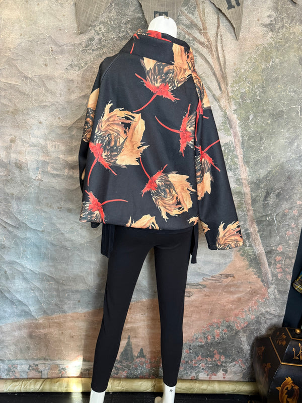 91813 Asym Floral Cropped JTK-BLACK