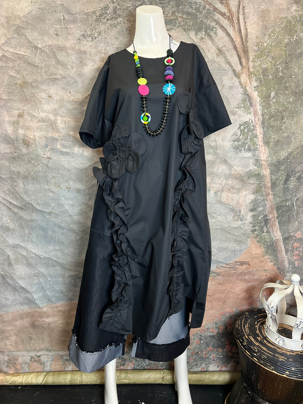 90915 Floral Applica Tunic W/Slits-Black