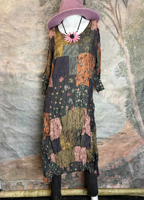 25517 Crushed Sharkbite Dress