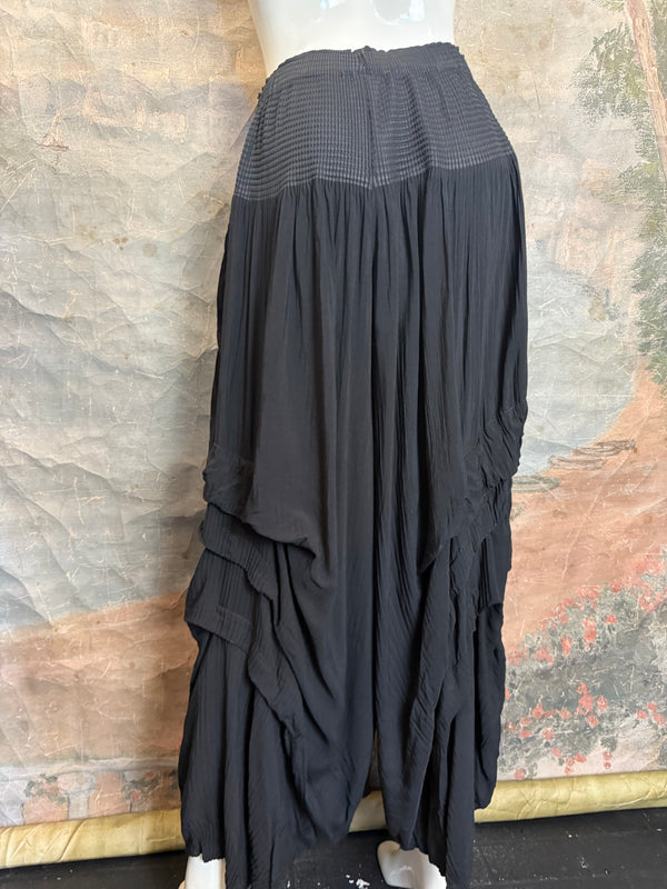 88514 Crinkle Pleat Pants