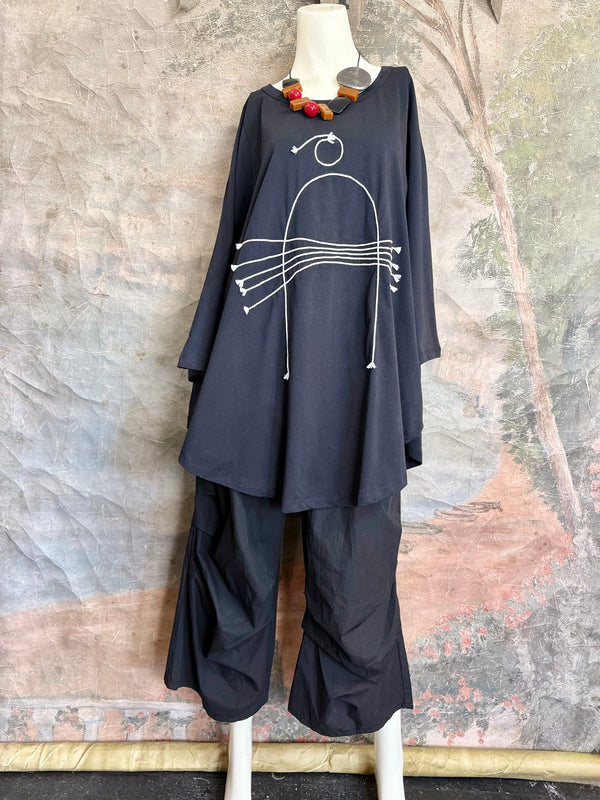 B474D TULA Shirt-Black