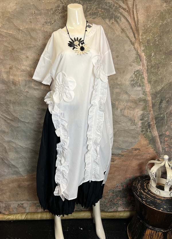90915 Floral Applica Tunic W/Slits-White