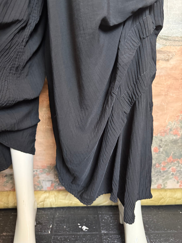 88514 Crinkle Pleat Pants