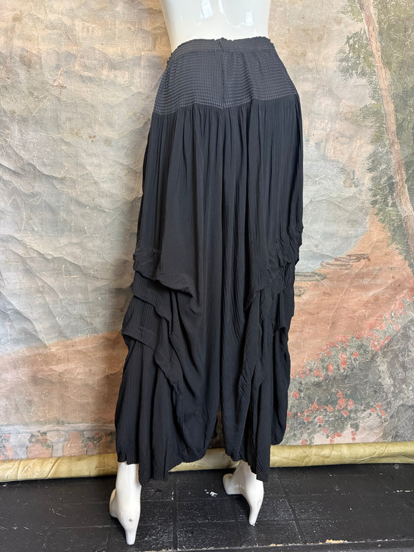 88514 Crinkle Pleat Pants