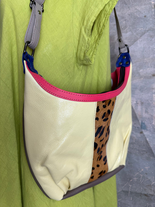 81013 Samantha Shoulder Bag-A