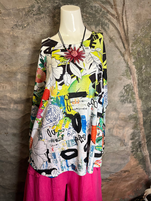 T448K Hi-Low Hem Tunic Top-Floral Beam