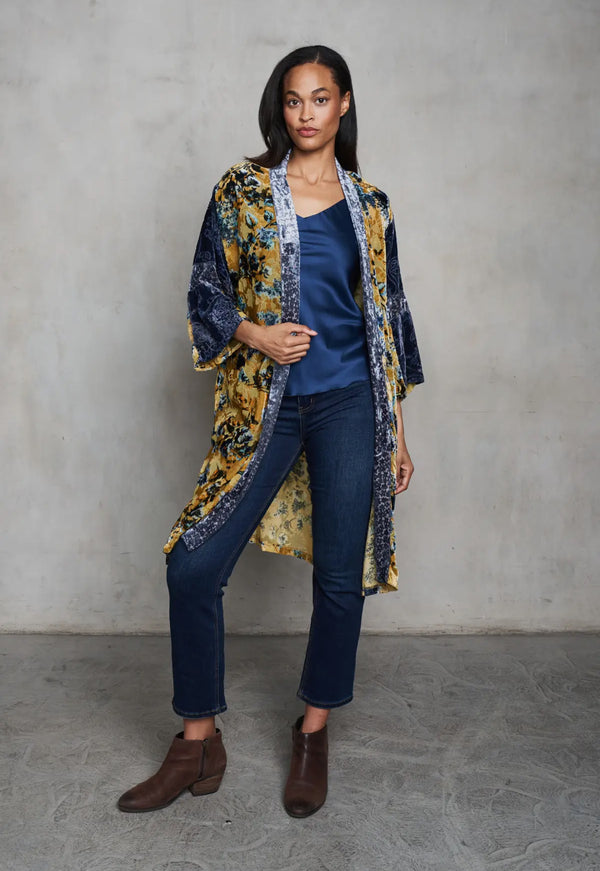 3582 Velvet Burnout Kimono