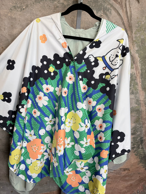 Inoah's Artful 2 Look Raincape-Duke & Daisy