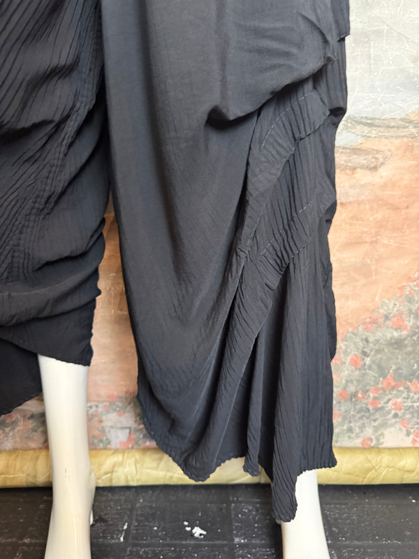 88514 Crinkle Pleat Pants
