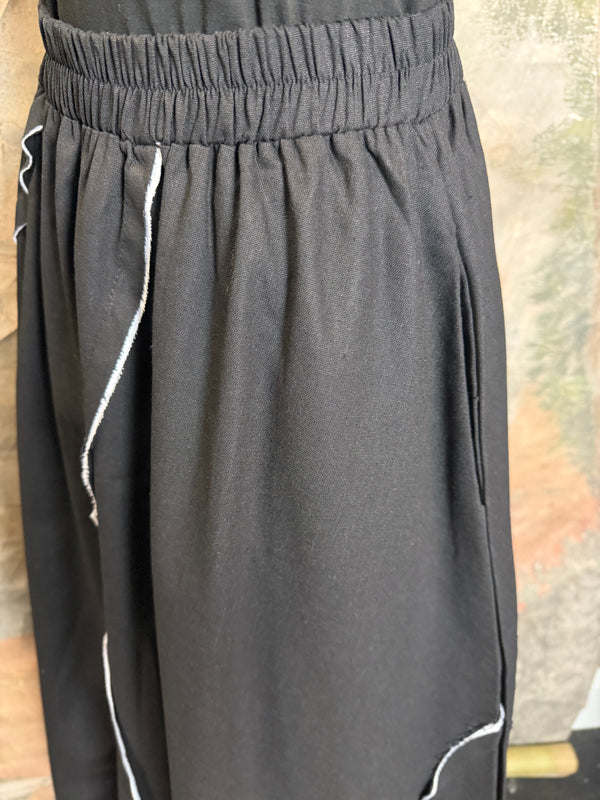 69060 Detailed Ziggy Trim Skirt