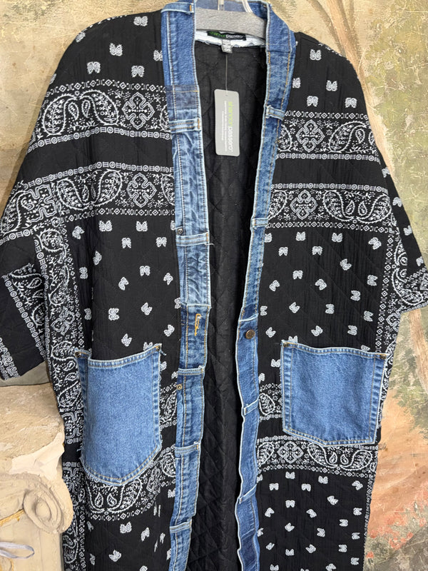 Black bandana paisley quilted cardigan jacket with denim trim pockets and snap buttons, long boho kimono style - 10