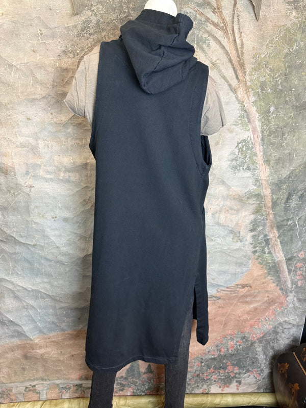 2626AU Zip Hoodie Vest-Black