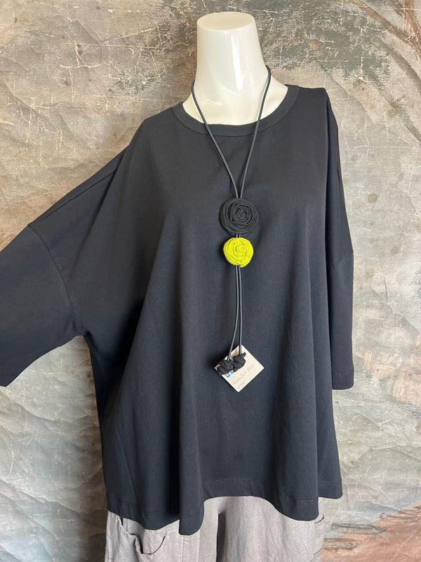 N135 Double Dot Bolo Necklace