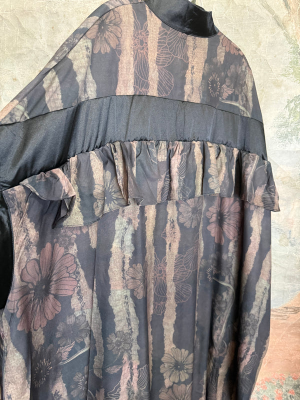 5460 The Woodland Wanderer Duster