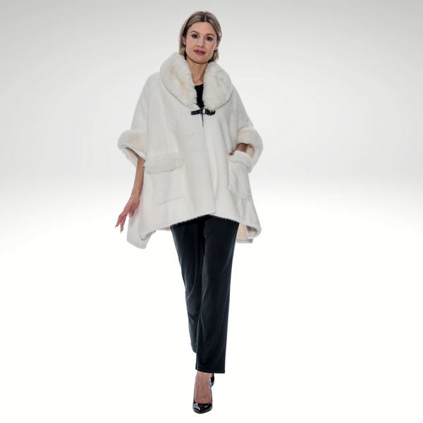 OS226 Winter Wonder Poncho w/Cl