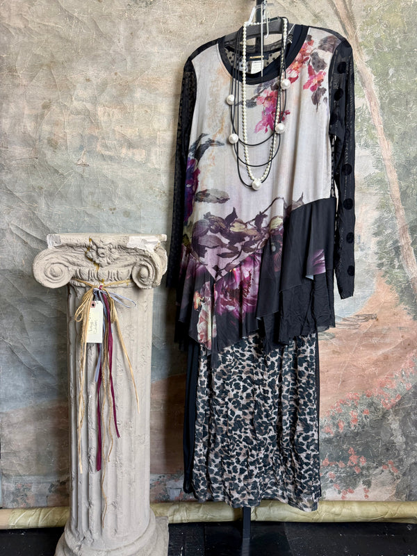 UT104 Urban Taffeta Butterfly T