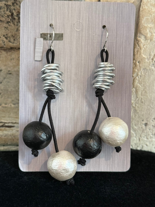 358 Drama Syrah Earrings