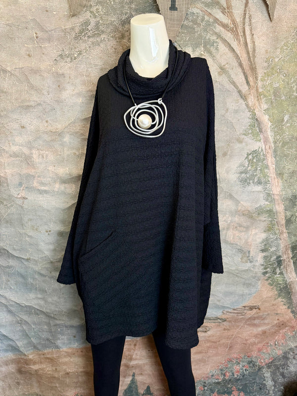 T1076 Waffle Knit Pullover-Black