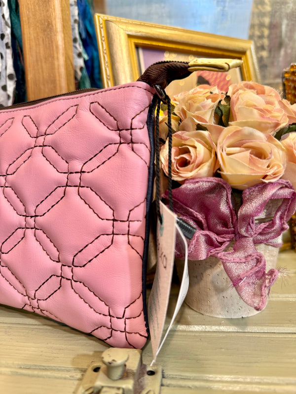 81082 Icaria Crossbody-B