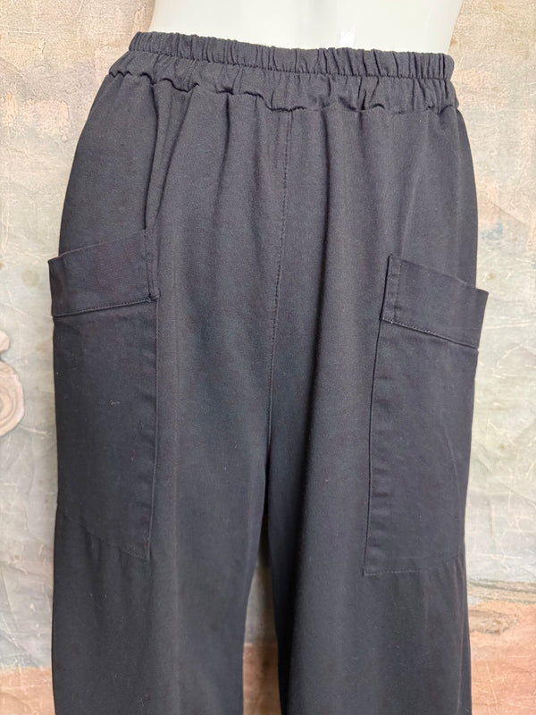 1234-62 Out There Dart Pant-Black
