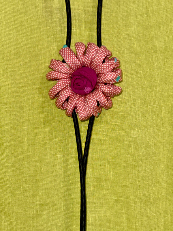 26N123 Single Mum Bolo Necklace-Pink