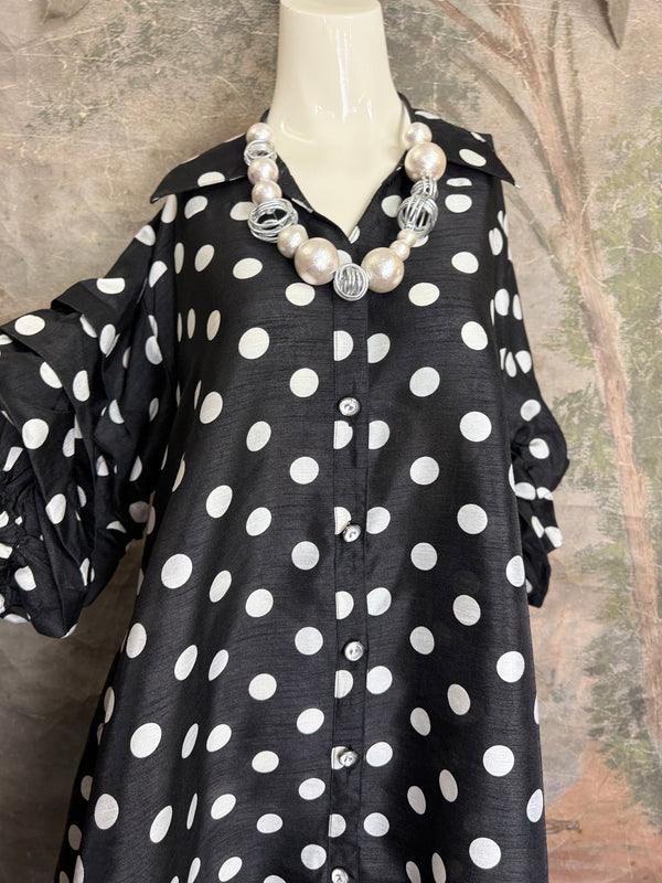 AD26-01 The High-Low Echo Dress-Paris Polka