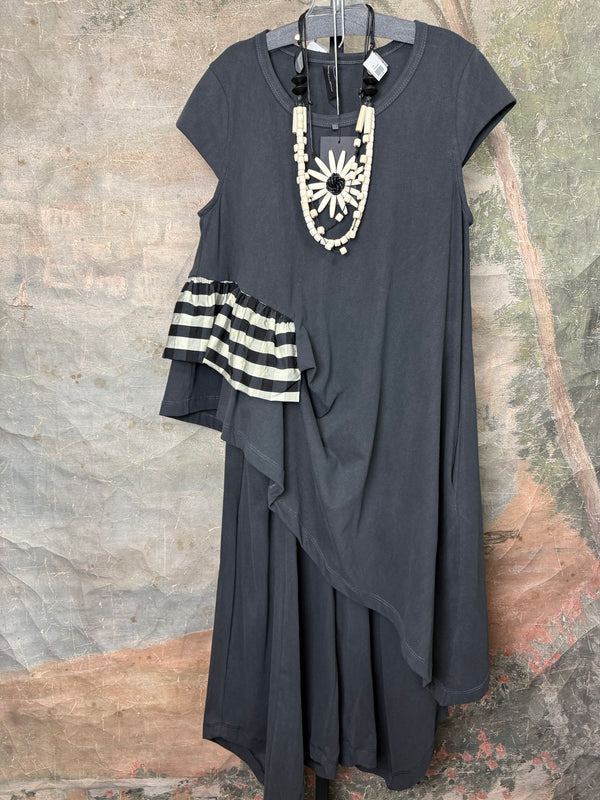 Q4020 Terra Shirt-Black