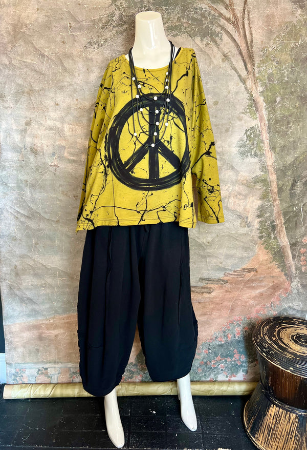 HPE1803 PeaCe Motif Bestee Top-Mustard